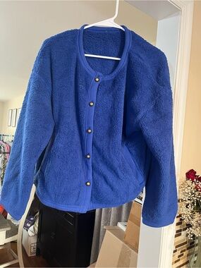 Blue Women's Fleece Button-Front Jacket Yousify medium